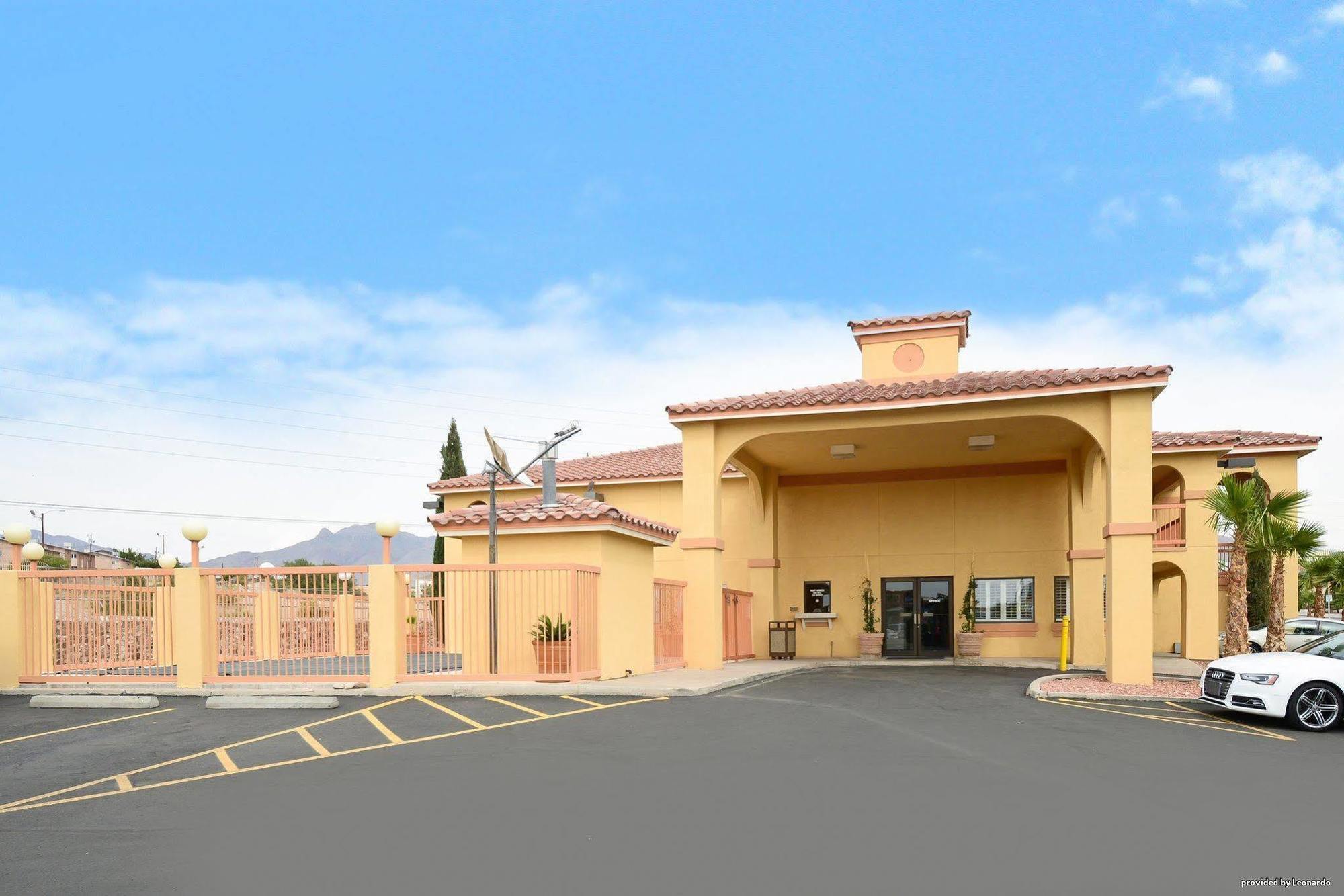 Best Western Sunland Park Inn El Paso Exteriör bild